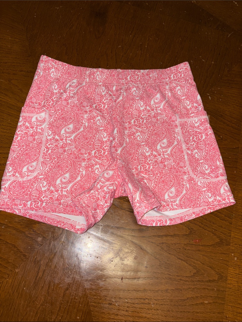 Viodia Women's Pink And White Paisley Active Shorts